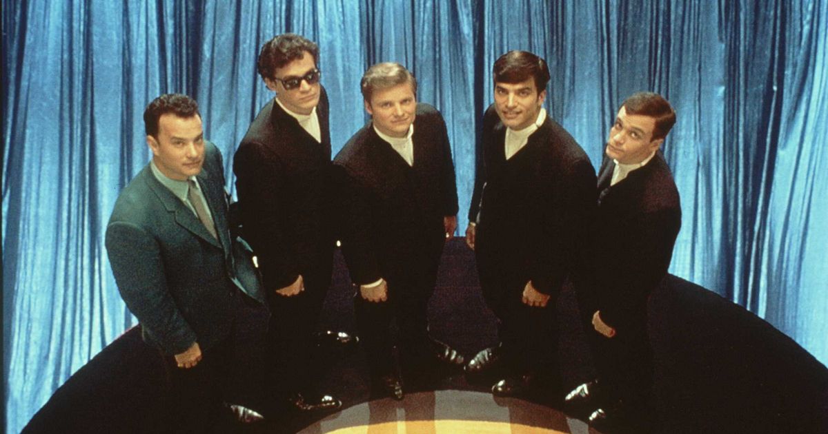 Tom Hanks' Best Movies from the 1990s, Ranked by Rotten Tomatoes