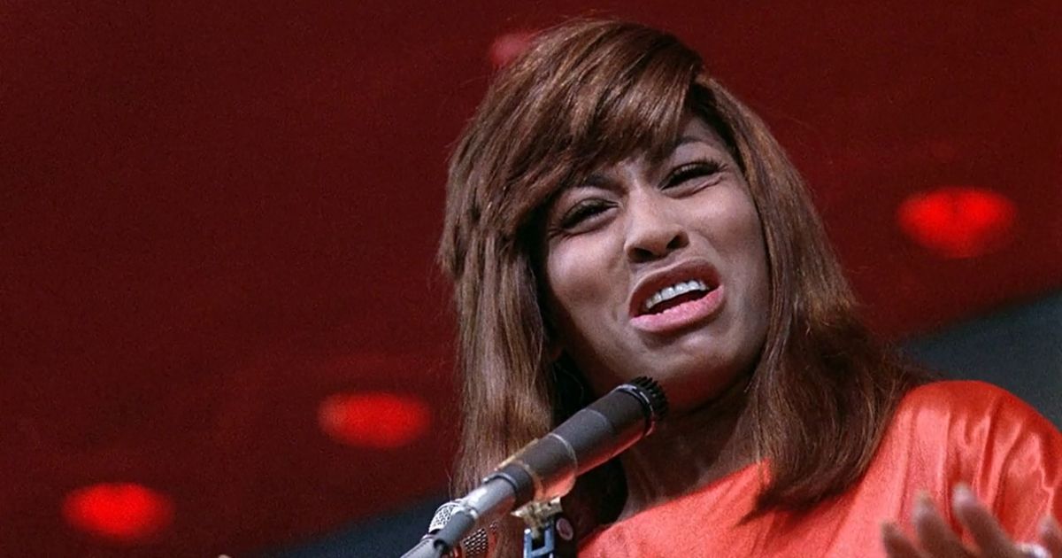 Tina Turner taking off 1971