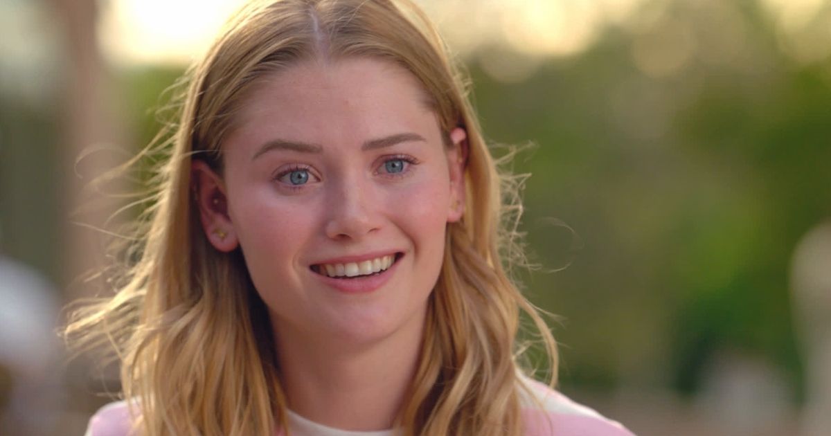 Virginia Gardner as Mia in See You on Venus