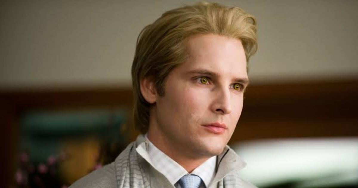 Facinelli as Carlisle Cullen 