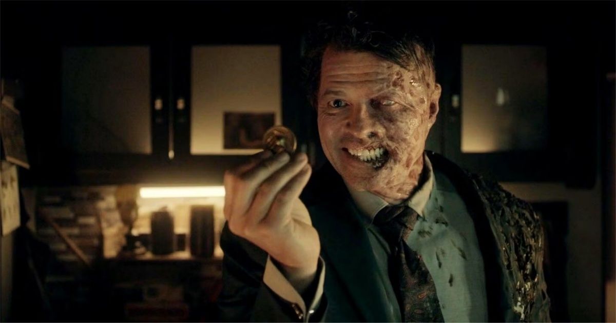 Gotham Knights Video Teases Misha Collins' Two-Face Transformation