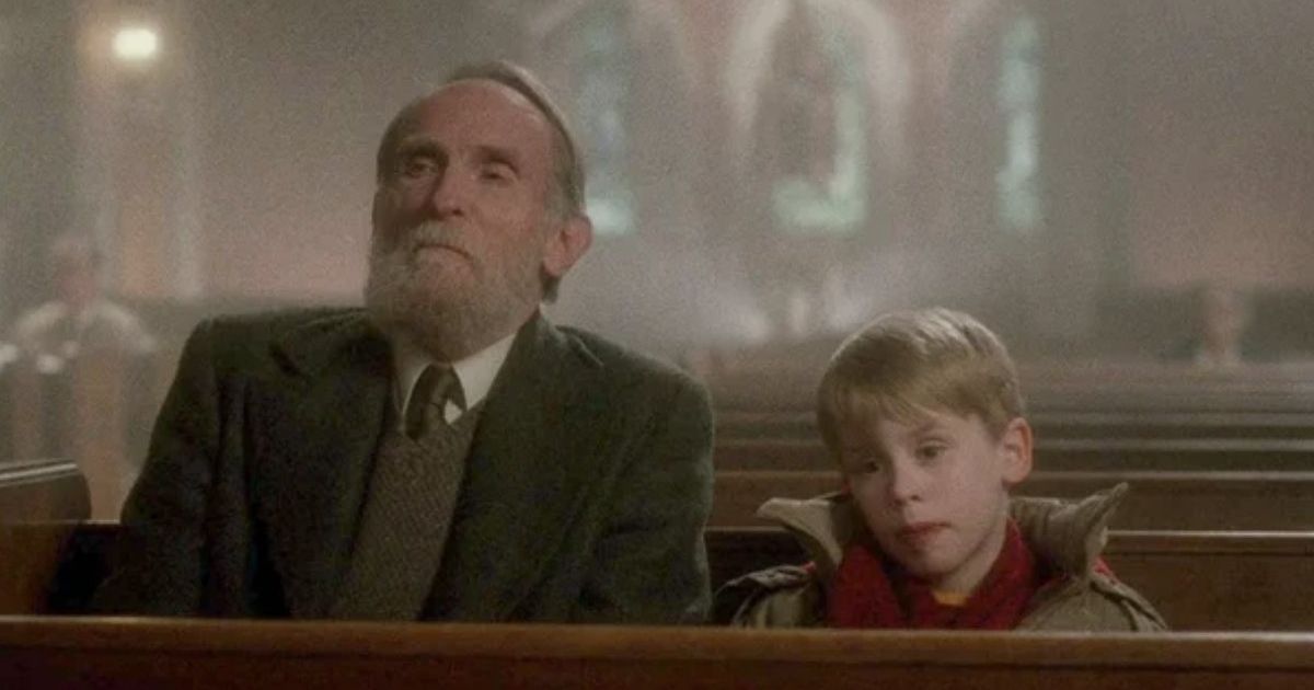 Kevin sitting with his neighbor in church in Home Alone