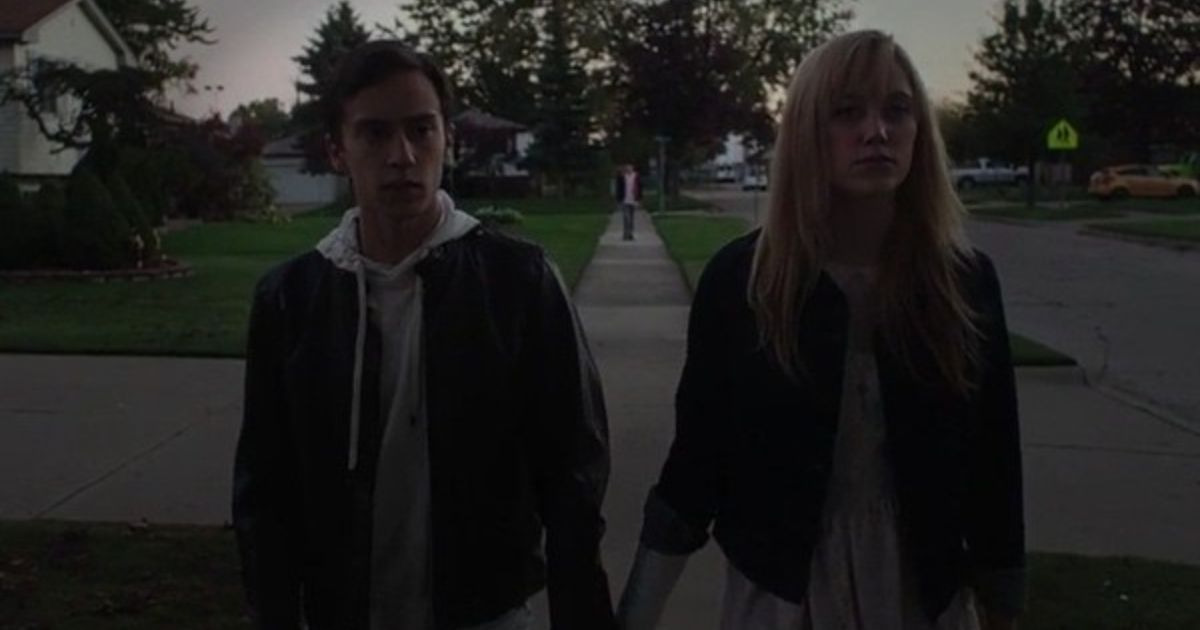 Why It Follows Needs a Sequel Focusing on the Entity&rsquo;s Story