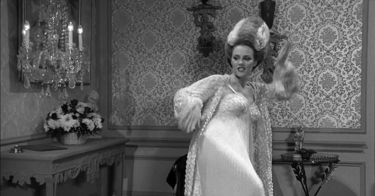 The 12 AllTime Funniest Supporting Characters in Comedies