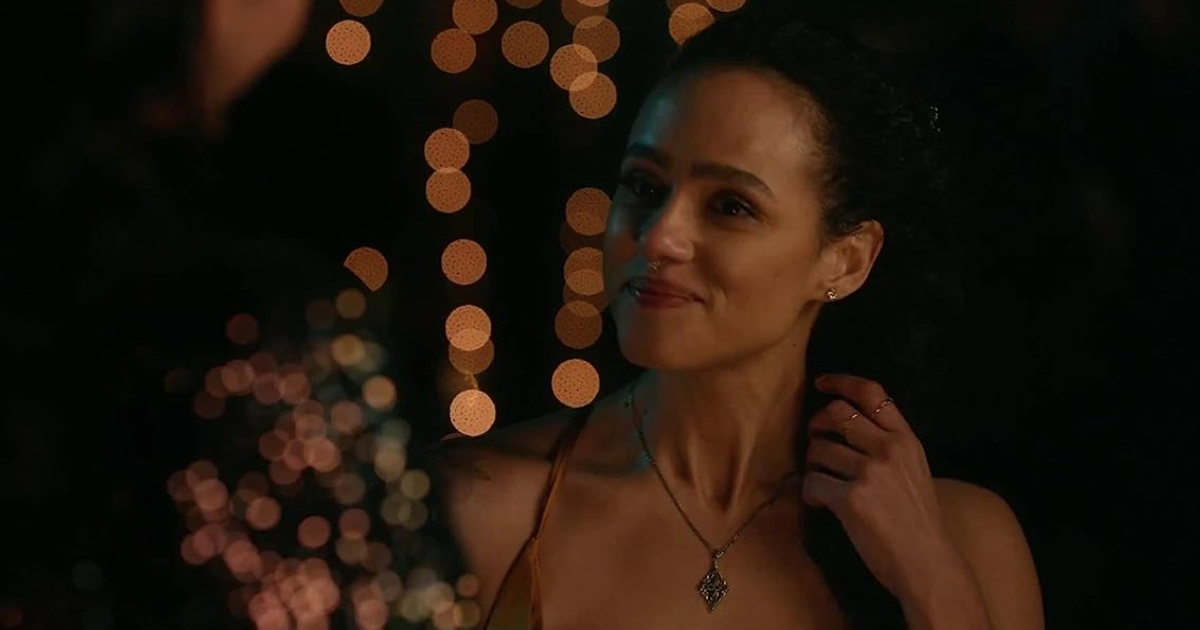 Nathalie Emmanuel dans L'Invitation