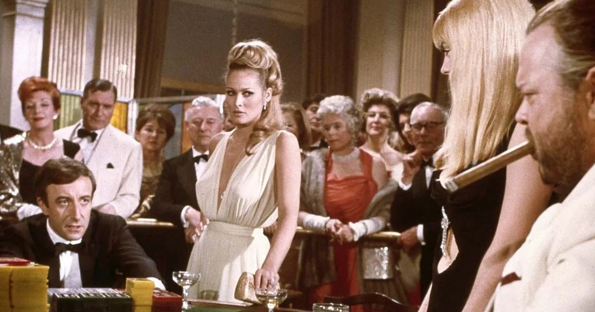 Peter-Sellers-Ursula-Andress-Casino-Royale