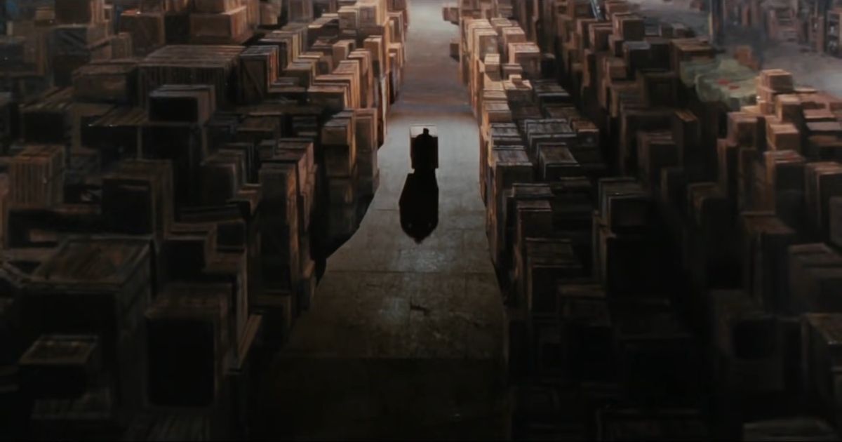 Raiders of the Lost Ark (1981) - top secret ending