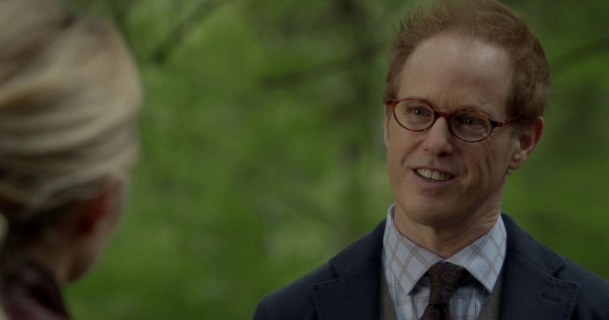 Raphael Sbarge as Archibald Hopper