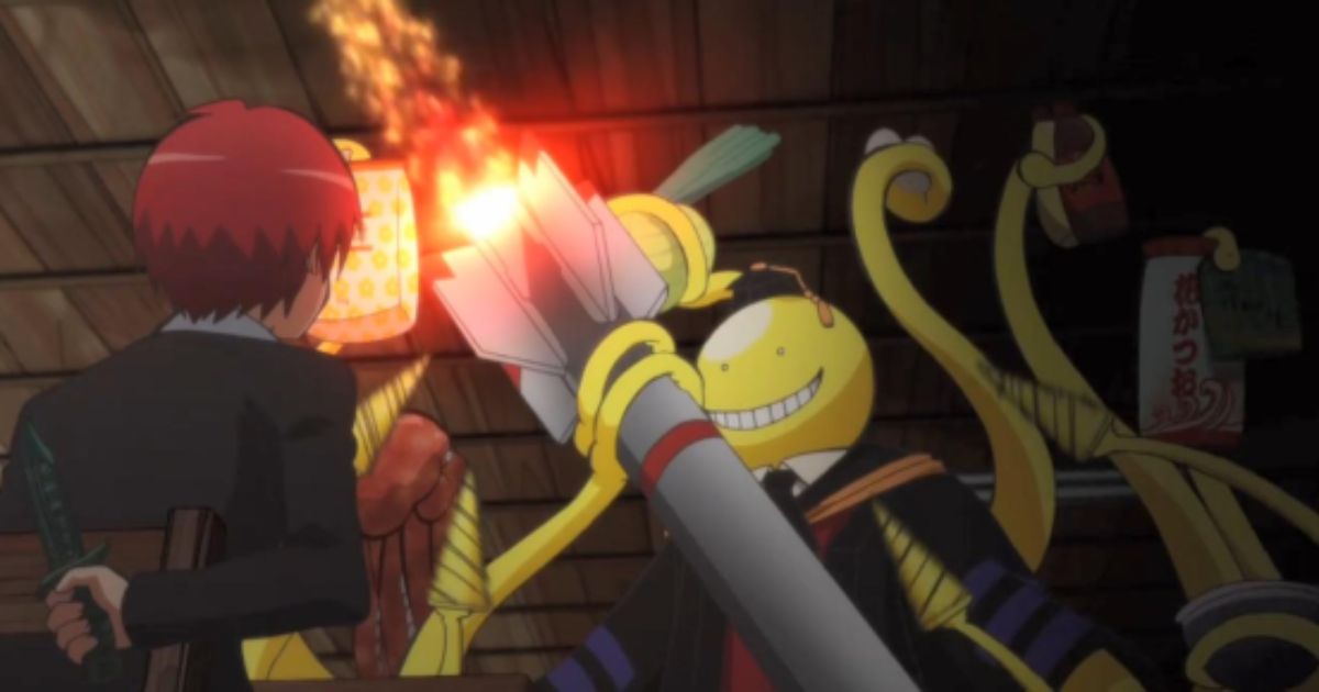 A Student Trying to Kill Alien Professor in Assassination Classroom