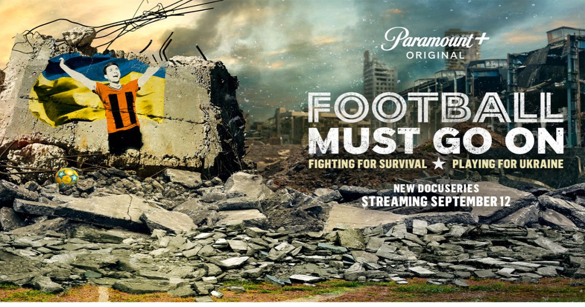 Cartão de título de Football_Must_Go_On da Paramount+