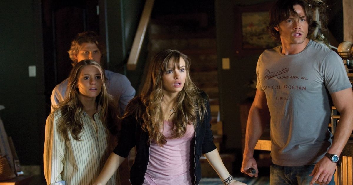Jenna and the rest of the cast in Friday the 13th 2009 