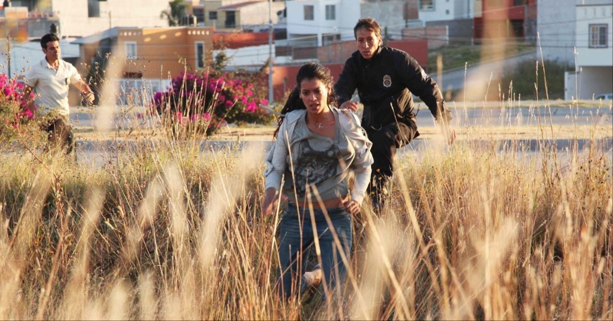 A chase scene from the original, Miss Bala