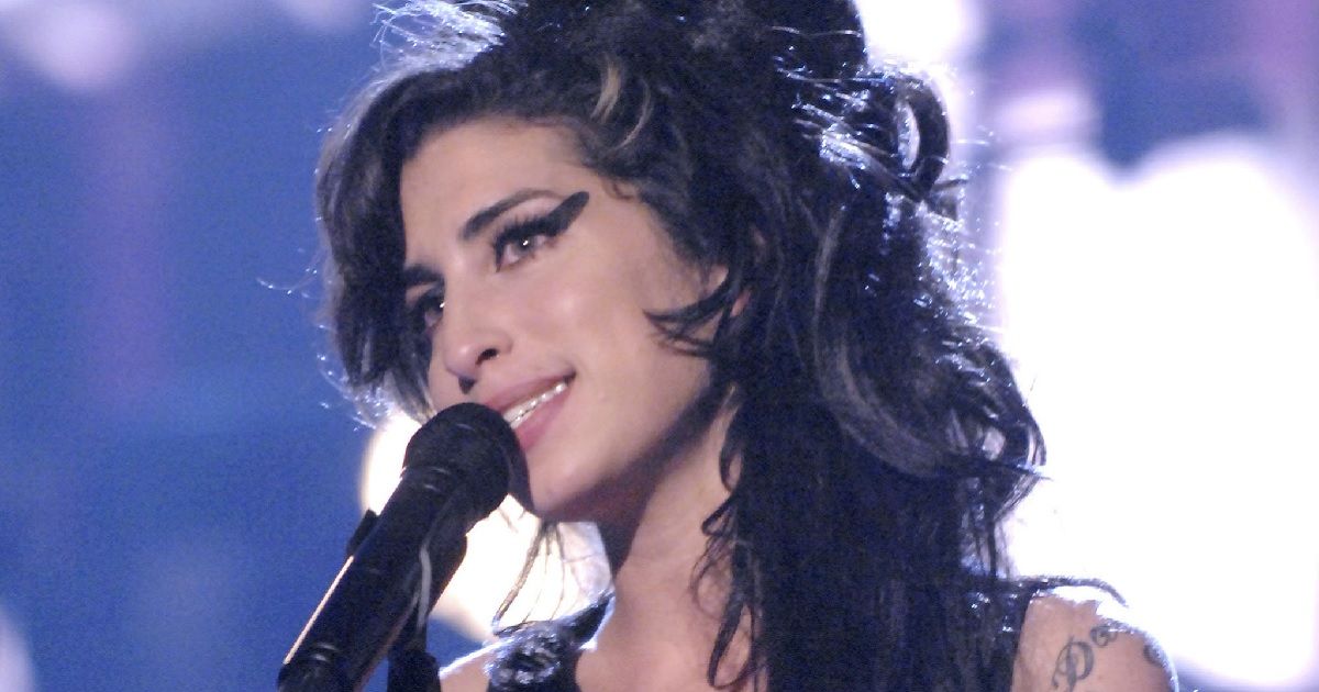 A scene from Amy