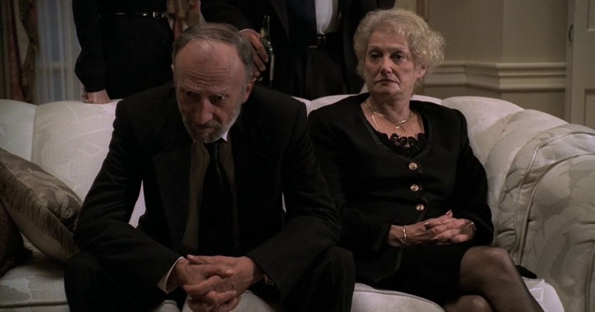 Hugh criticizes his wife in The Sopranos (Proshai, Livushka)