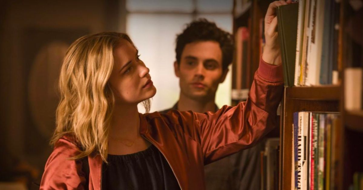 Penn Badgley and Elizabeth Lail in You