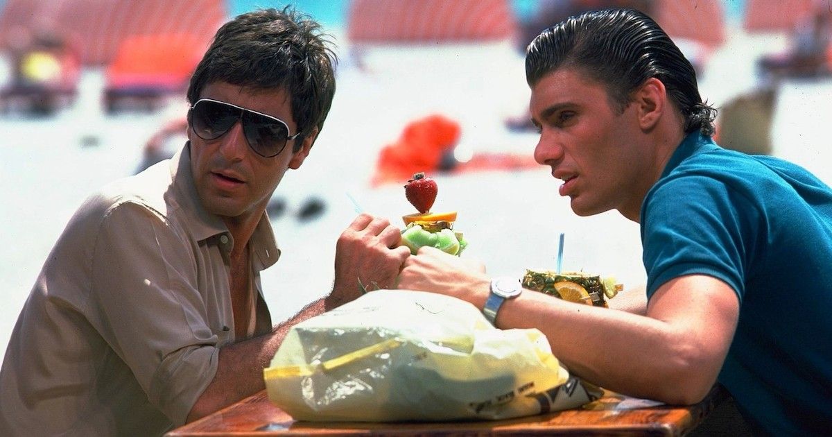 Al Pacino et Steve Bauer dans Scarface