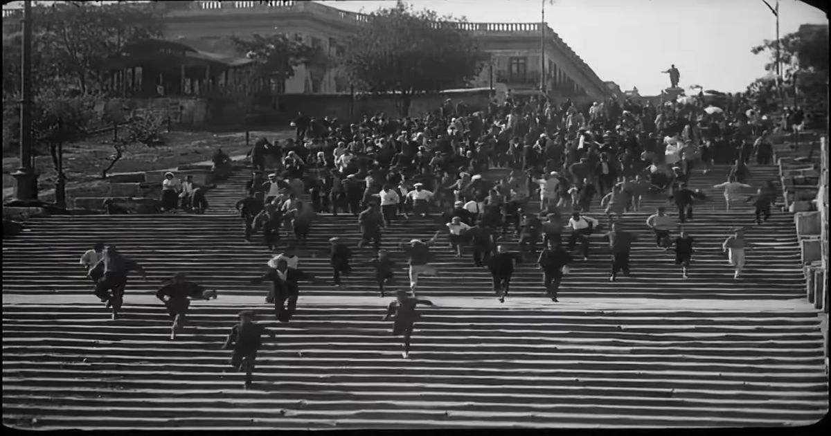 Cuirassé Potemkine (1925) - Escaliers d'Odessa