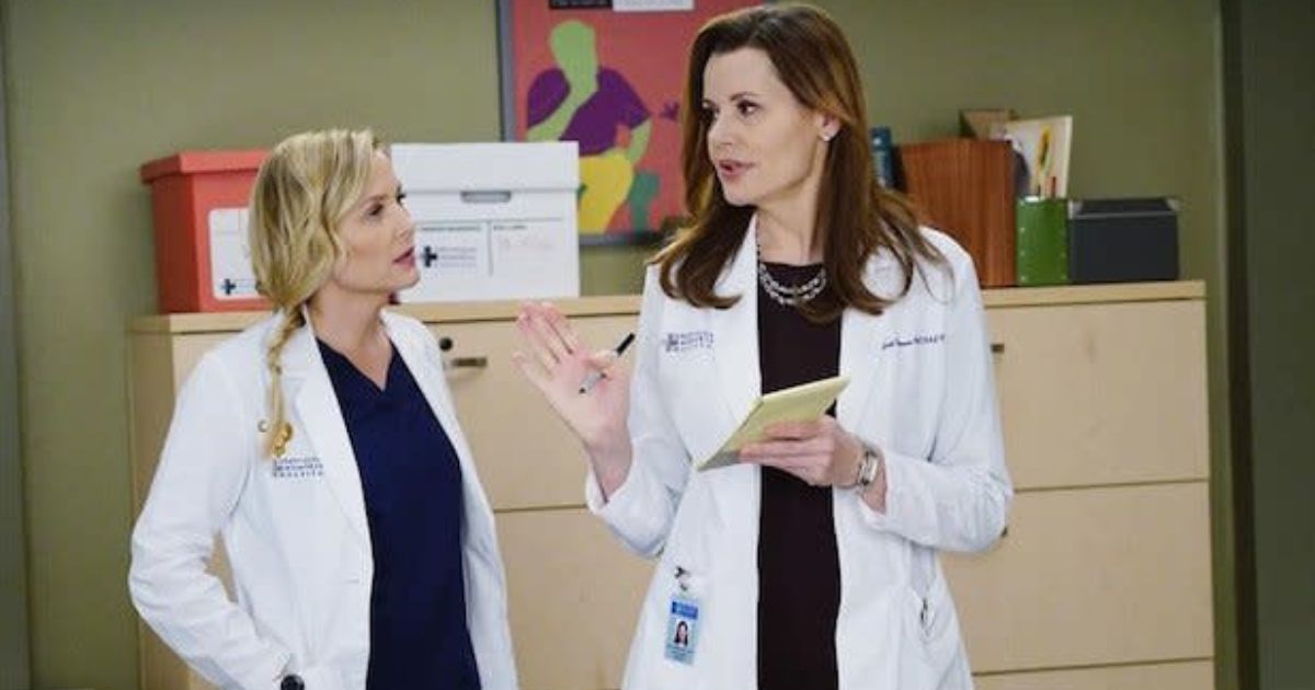 Nicole Herman and Arizona Robbins in Grey's Anatomy