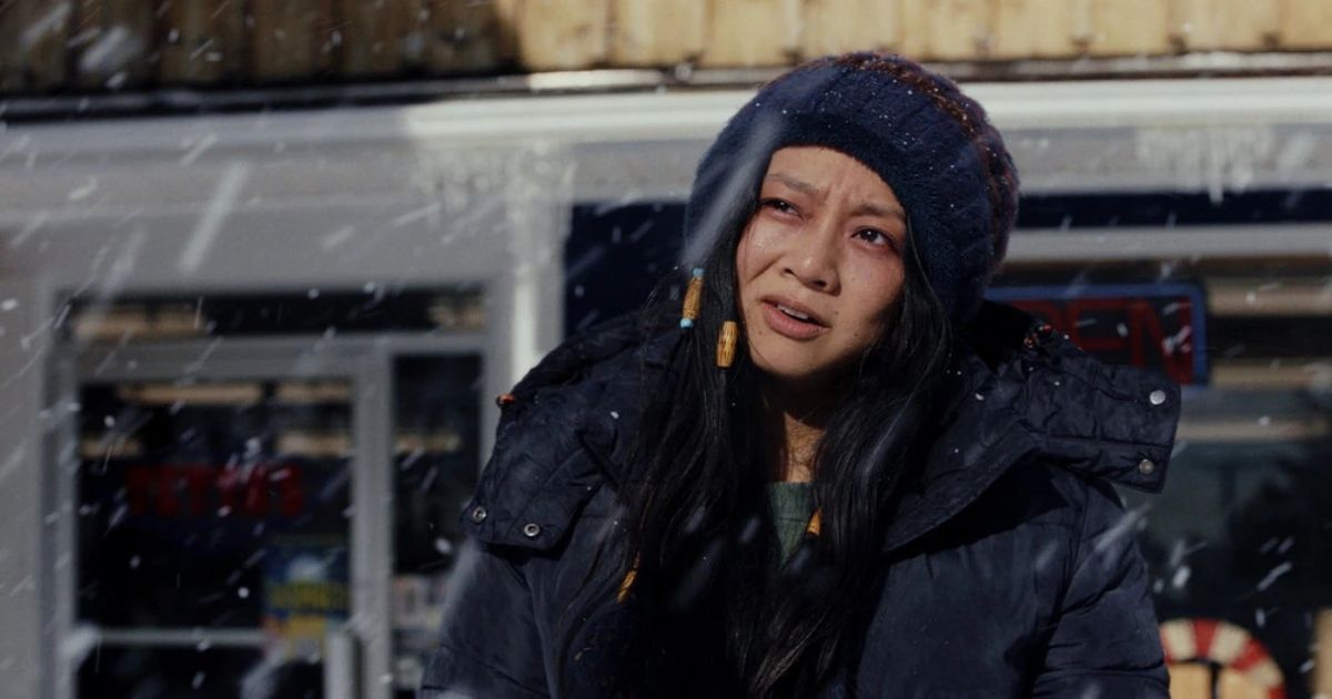 Stephanie Hsu interpreta un vagabondo nella serie poliziesca Peacock, Poker Face.
