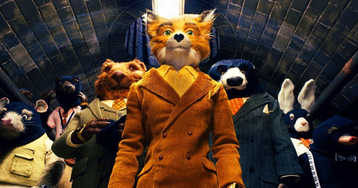 Mr. Fox leads his gang in a tunnel in Fantastic Mr. Fox