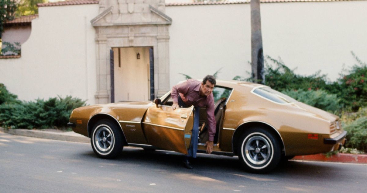 Pontiac Firebird Esprit visto em The Rockford Files