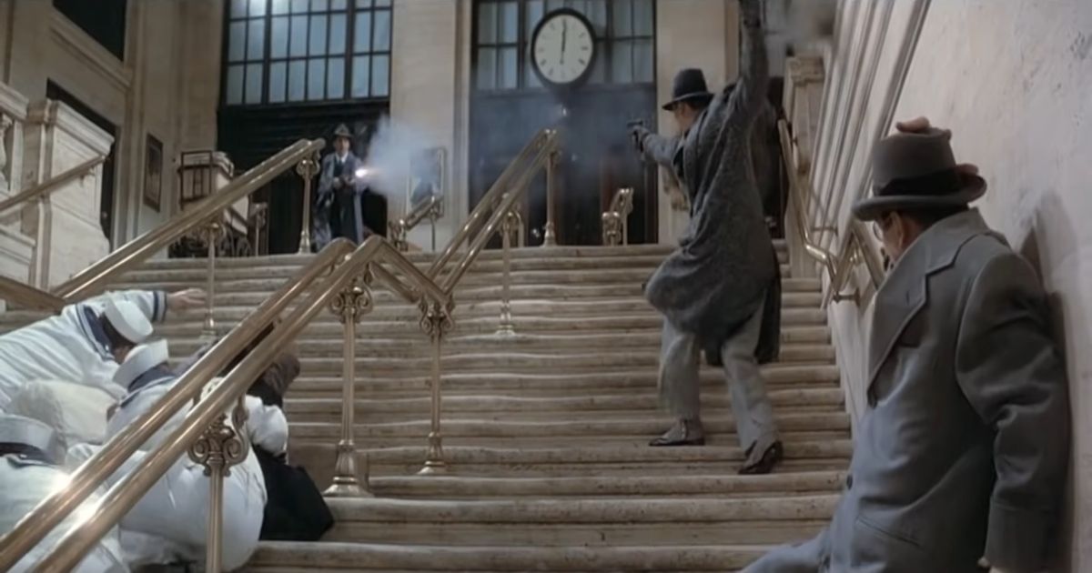 Les Intouchables (1987) La fusillade dans les escaliers