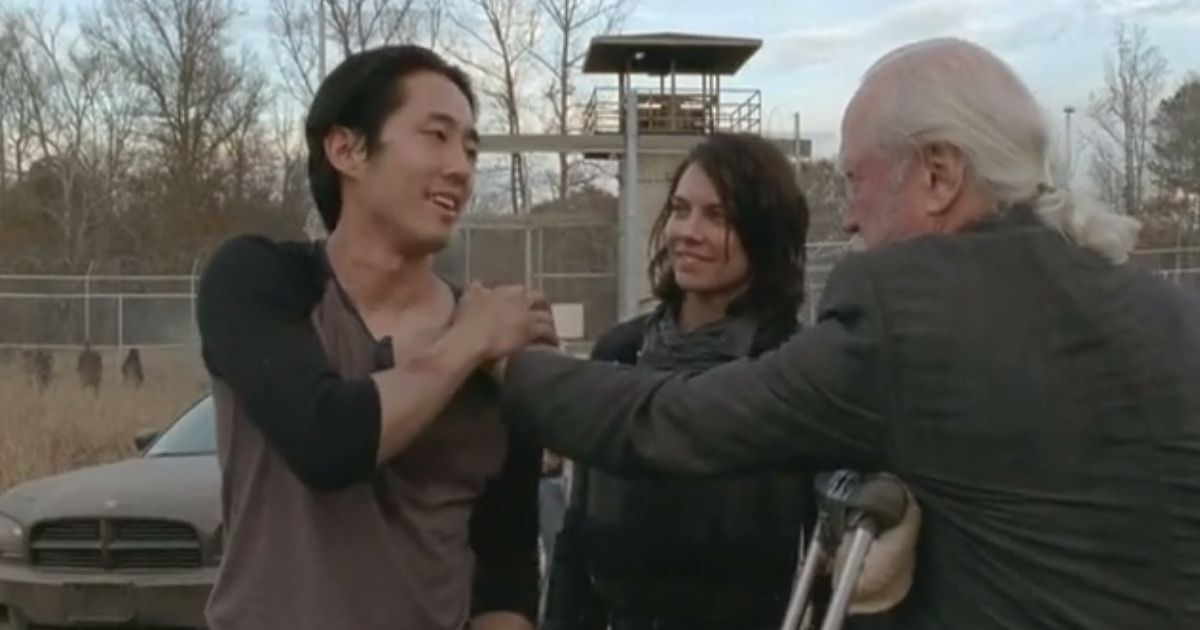 The Walking Dead Maggie Saving Hershel and Glenn in Prison