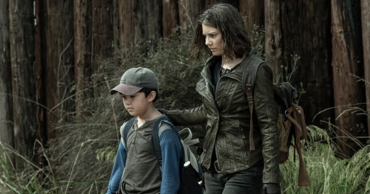 The Walking Dead Maggie Trusts Negan with Her Son's Life