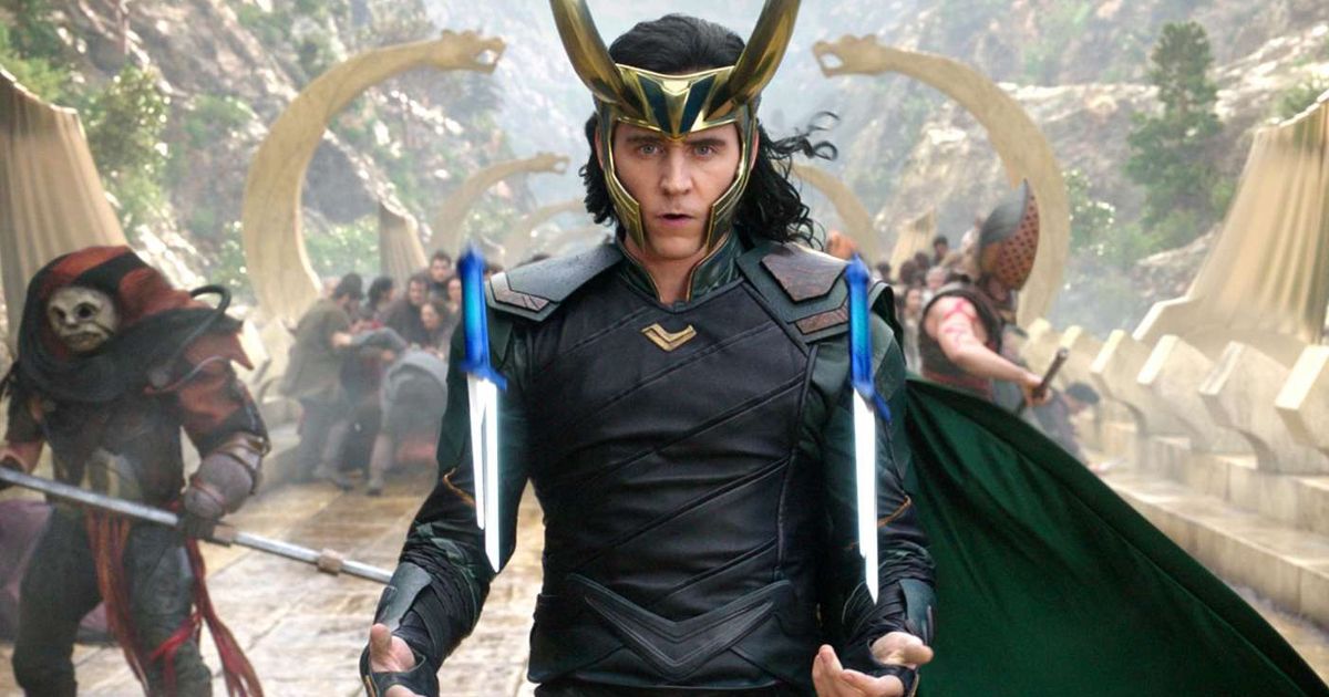 Loki opens his hands in Thor: Ragnarok