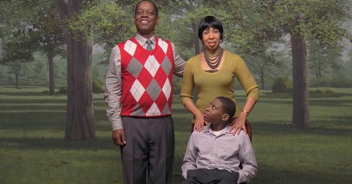 a family poses in Ari Aster's The strange thing about the johnsons