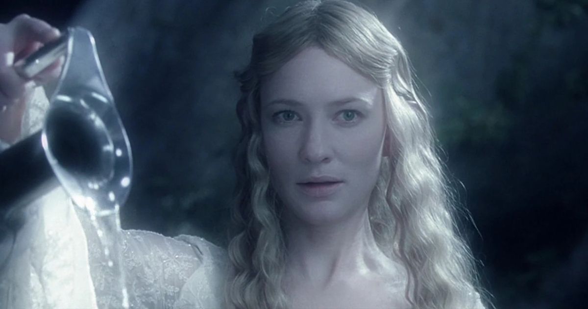 Galadriel pours water in The Fellowship of the Ring
