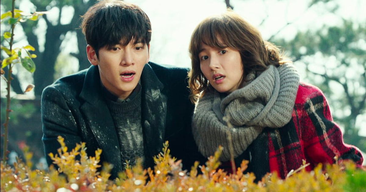 Ji Chang-wook and Park Min-young in Healer