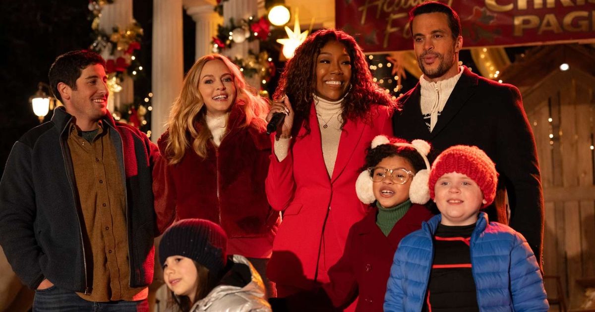 Netflix Holiday movie Best. Christmas. Ever! cast