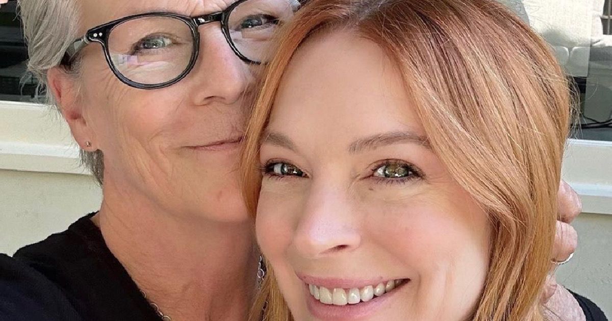 Jamie Lee Curtis e Lindsay Lohan comemoram aniversário da Freaky Friday