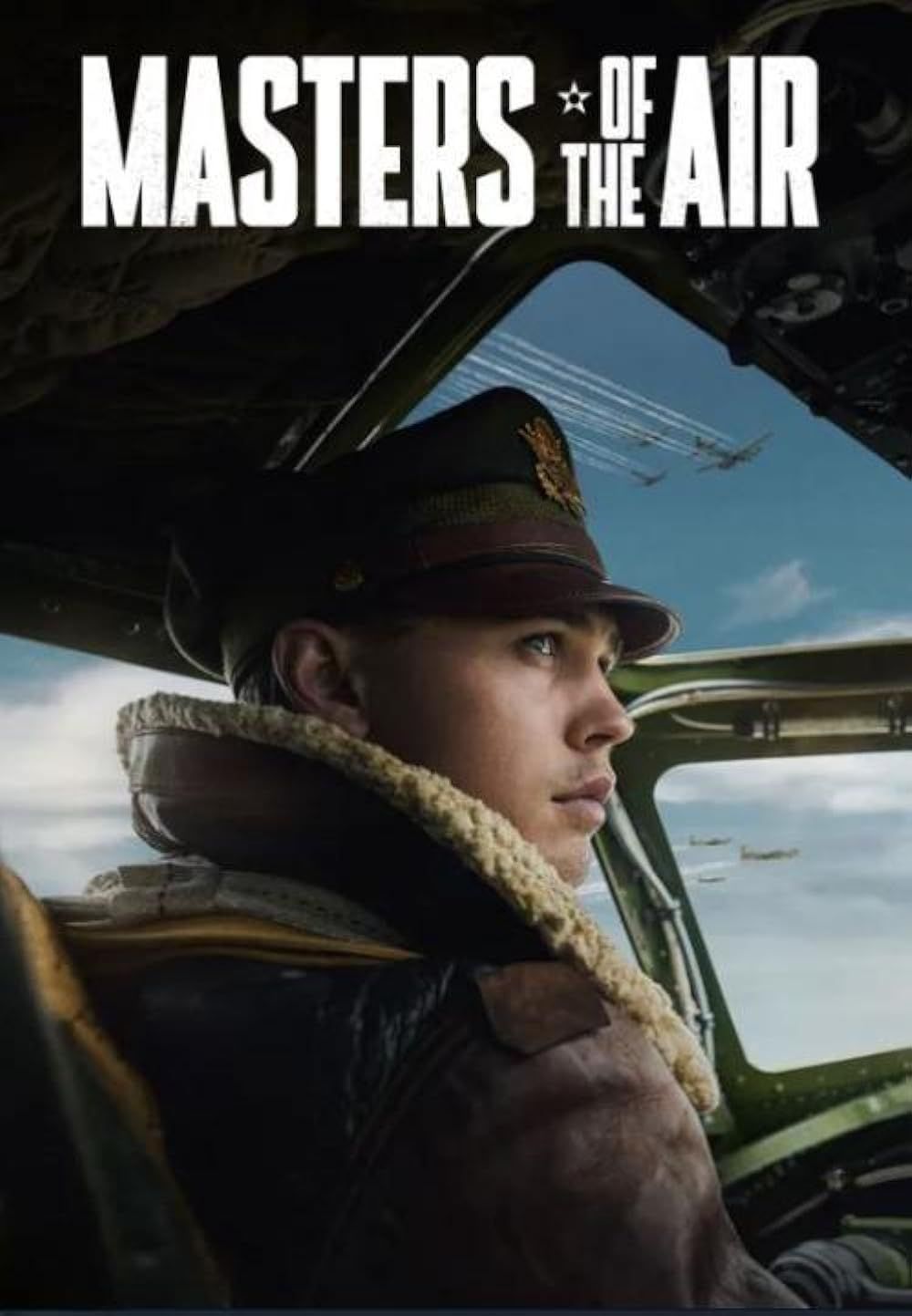 Pôster de Masters of the Air, com Austin Butlers como Maj. Gale 'Buck' Cleven, vestindo um casaco de couro e um chapéu voando em um avião de guerra.