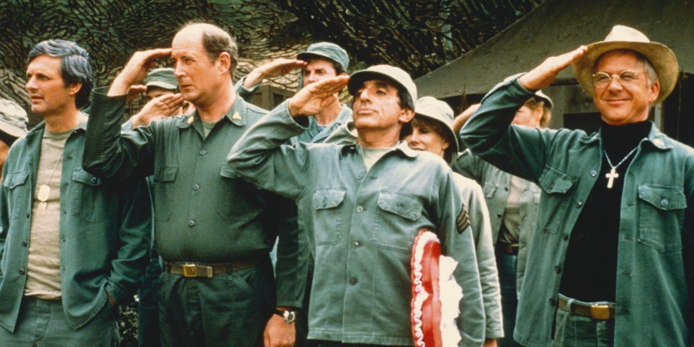 The cast of M*A*S*H saluting.