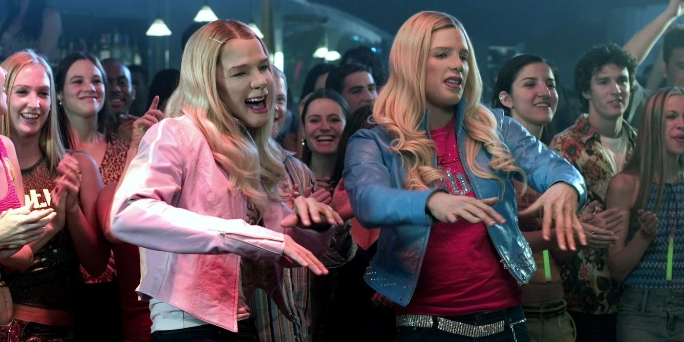 Marlon and Shawn Wayans in the dance battle scene in White Chicks