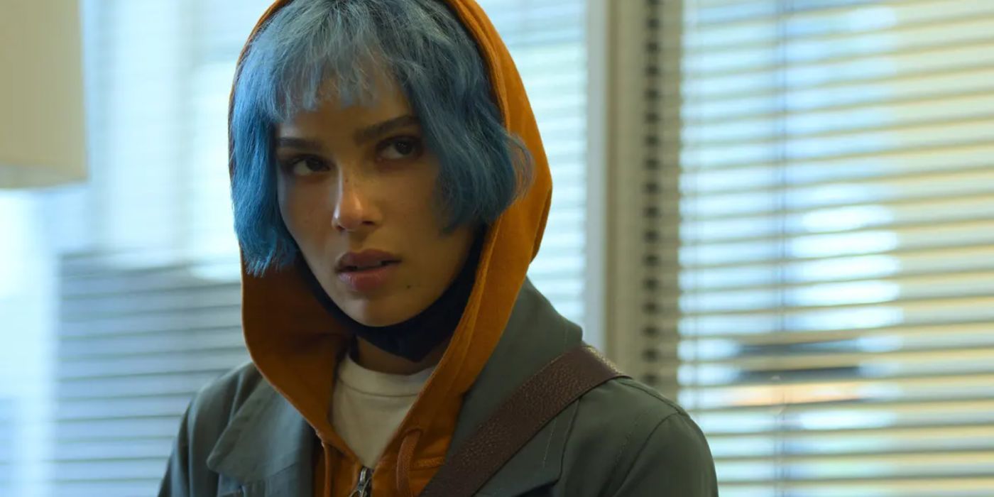 Zoe Kravitz as Kimi in Kimi