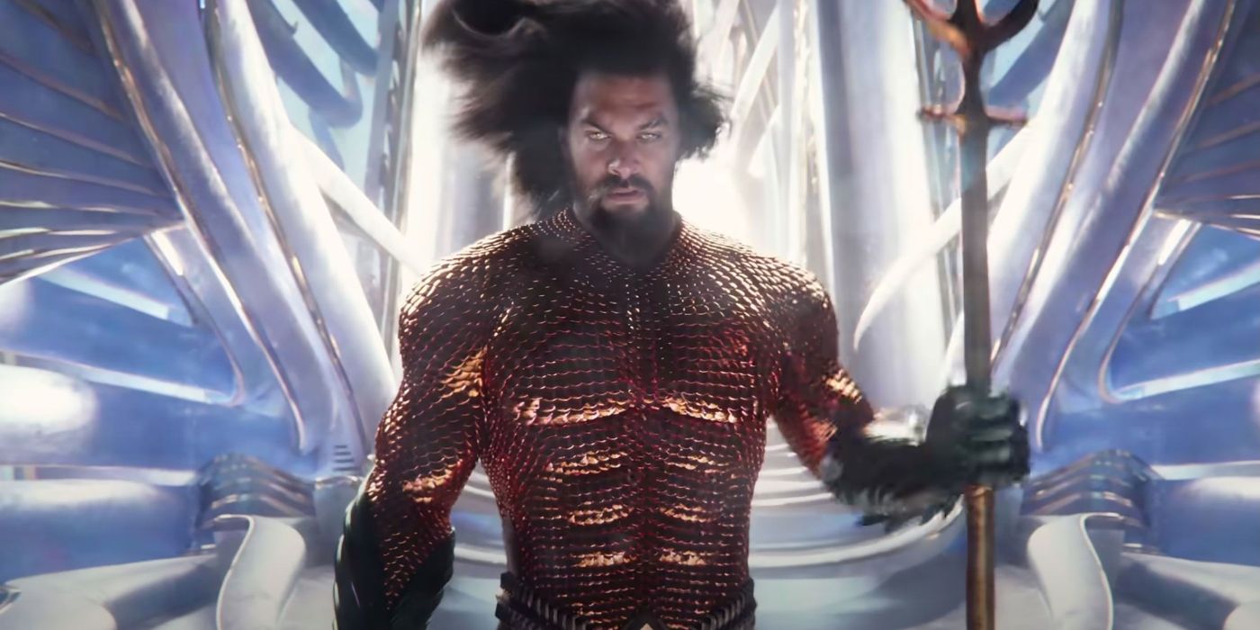 Jason Momoa as Arthur Curry holding his trident in Aquaman and the Lost Kingdom