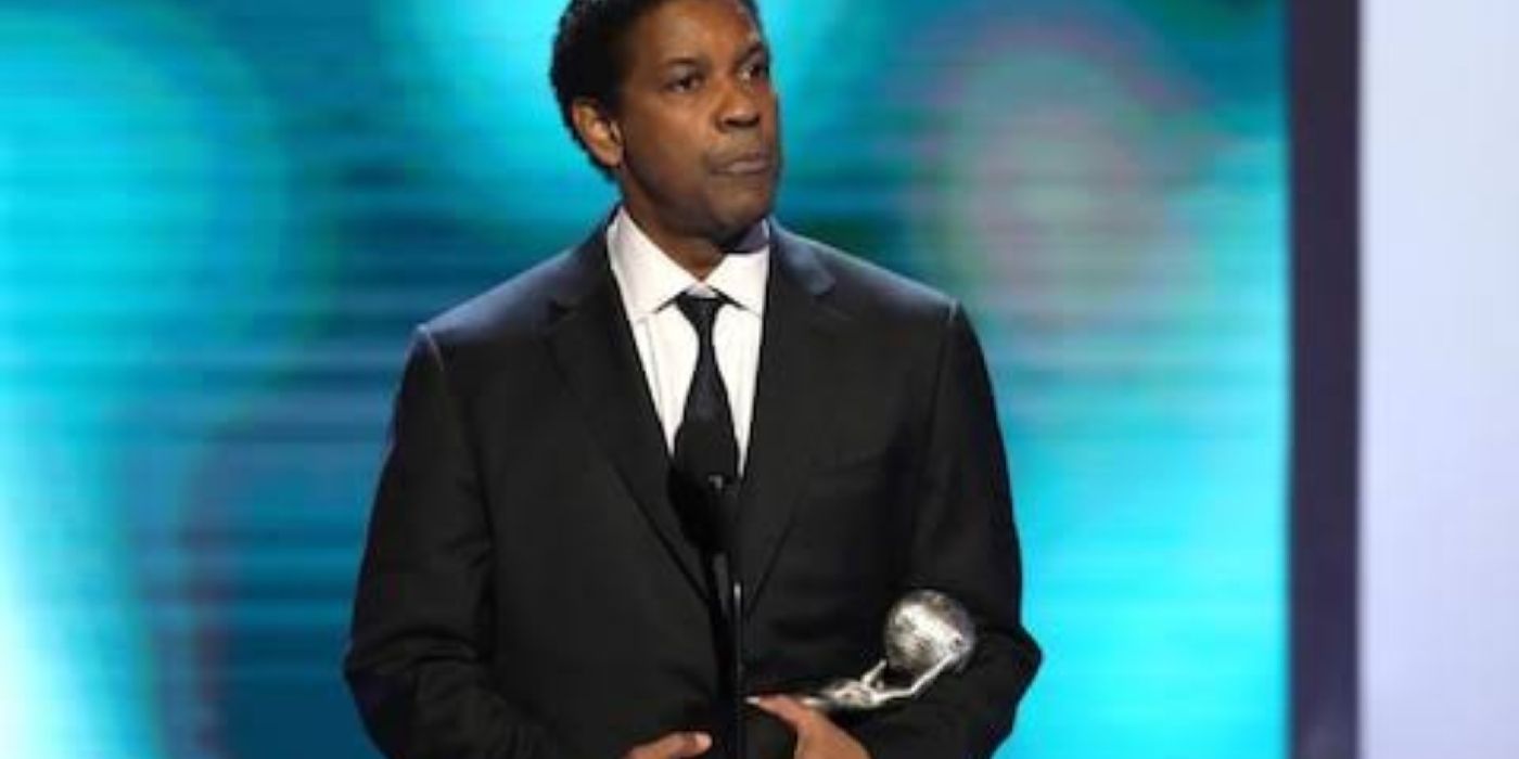 Denzel Washington at the 48th NAACP Image Awards 