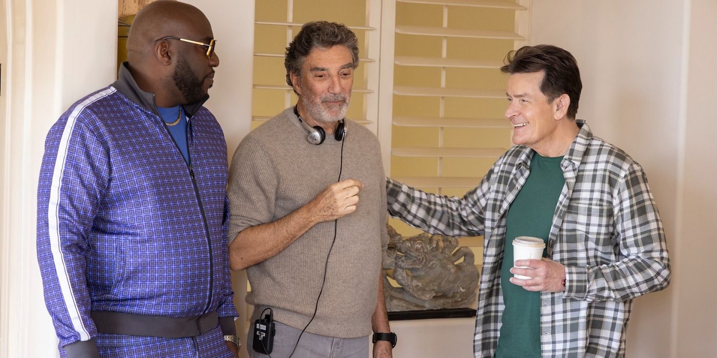 Charlie Sheen, Chuck Lorre and Omar J Dorsey on the set of Bookie