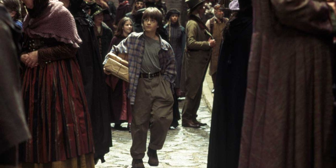 Daniel Radcliffe as Harry Potter walking in Diagon Alley in Sorcerer's Stone