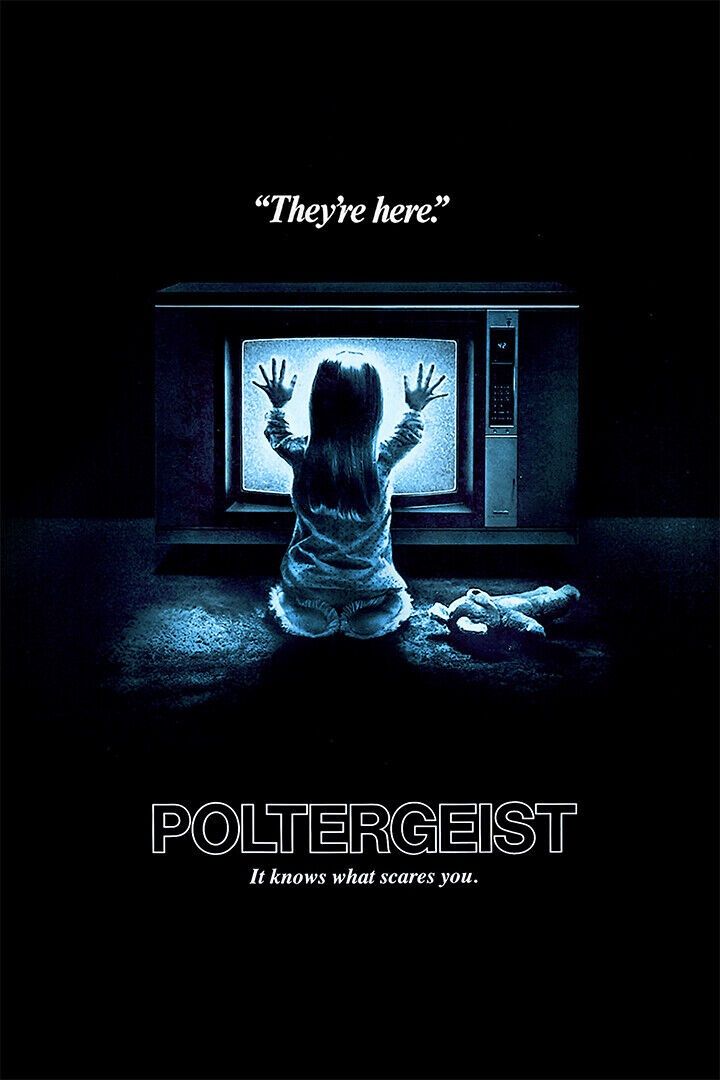 Poltergeist 1982 poster