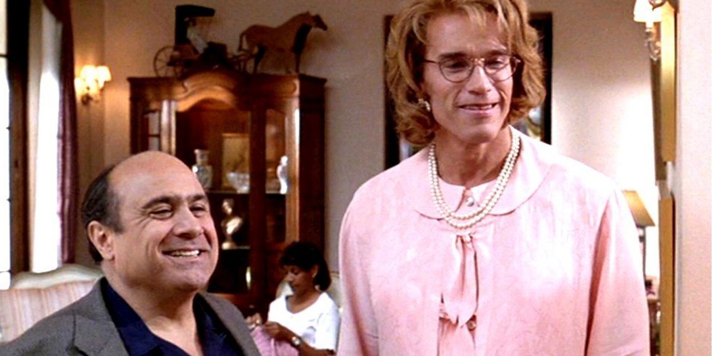 Arnold Schwarzenegger and Danny DeVito in Junior