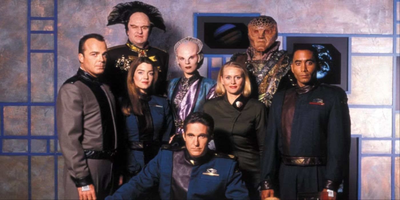 The main cast of Babylon 5 (1994)