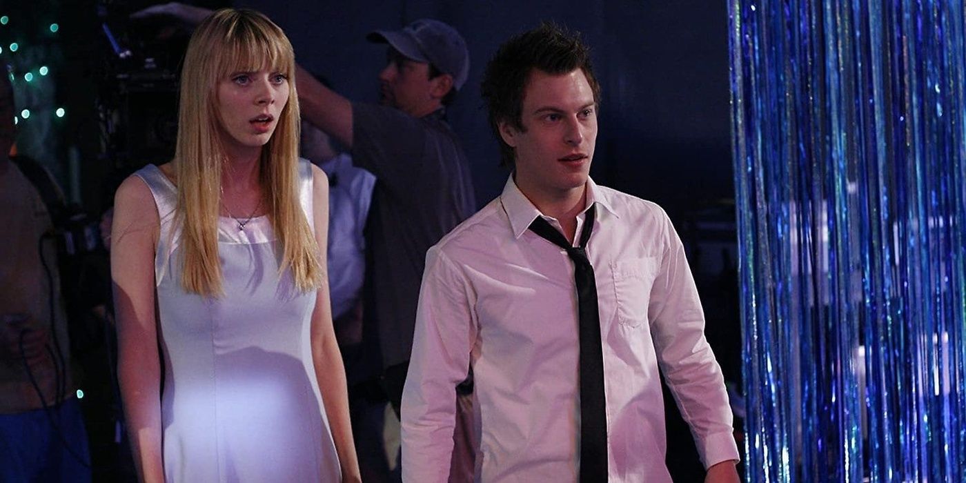 Alexi Wasser (left) and Noah Segan (right) in Cabin Fever 2: Spring Fever.