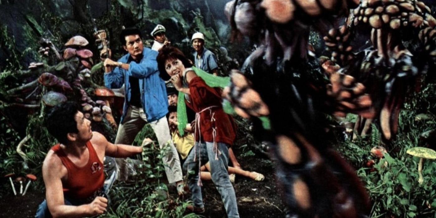 The Cast of Matango (1963) being attacked by mushroom people