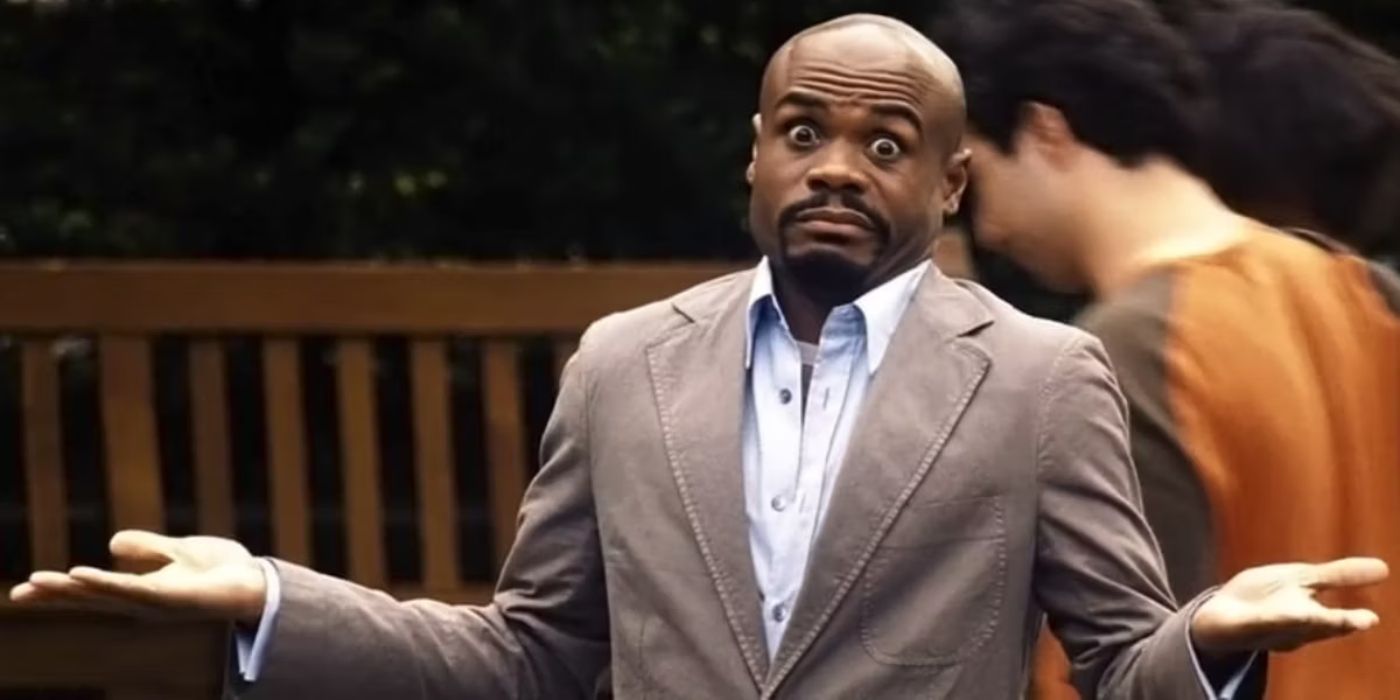 Nathan Lee Graham in Hitch, making funny face directly at camera