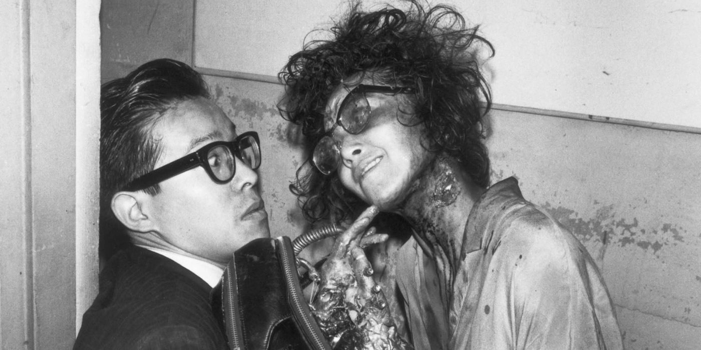 Tomorô Taguchi as Man and Shin'ya Tsukamoto as Metal Fetishist in Tetsuo: The Iron Man (1989)
