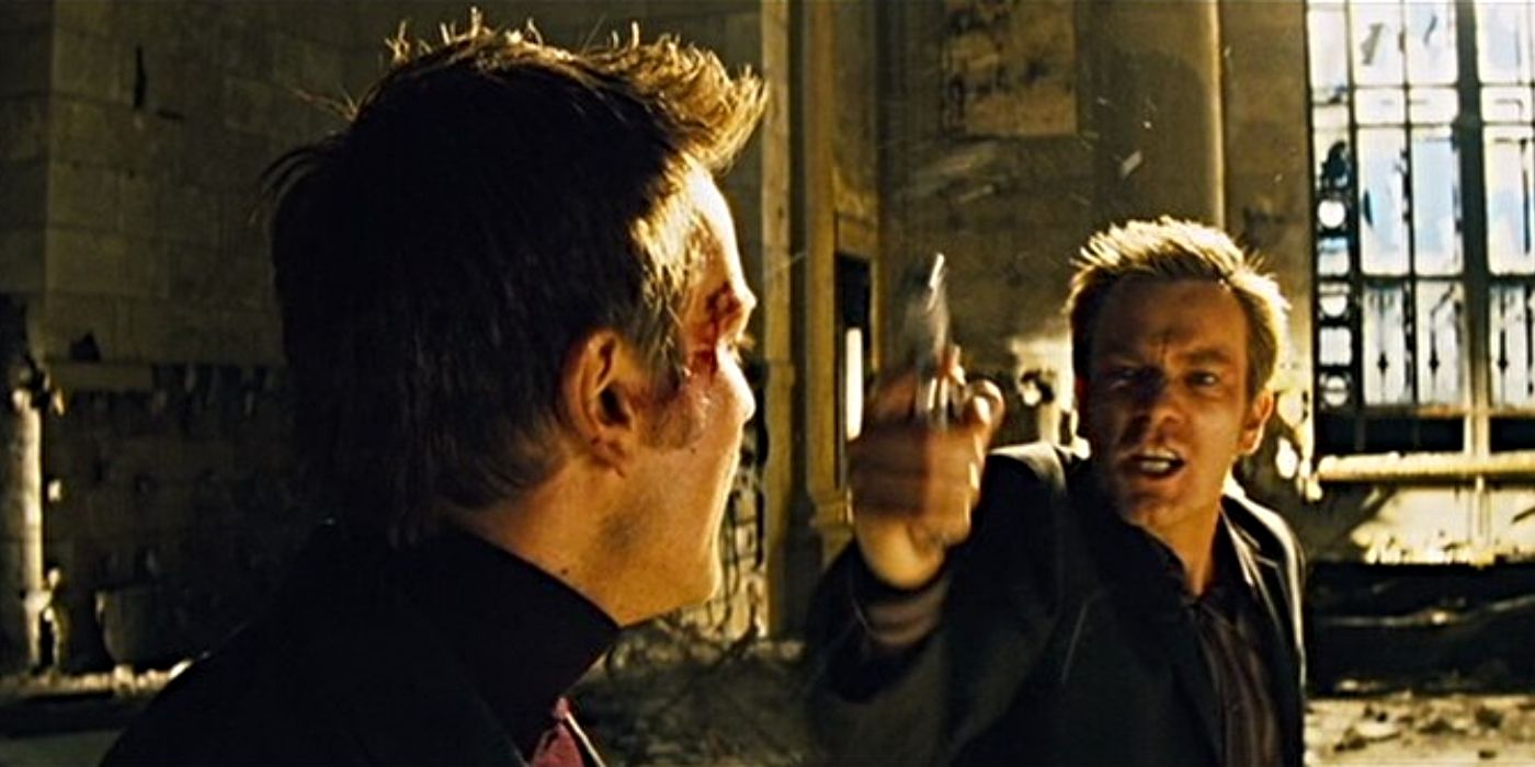 The Island 2005 Ewan McGregor as Tom Lincoln and the clone gun scene vs himself
